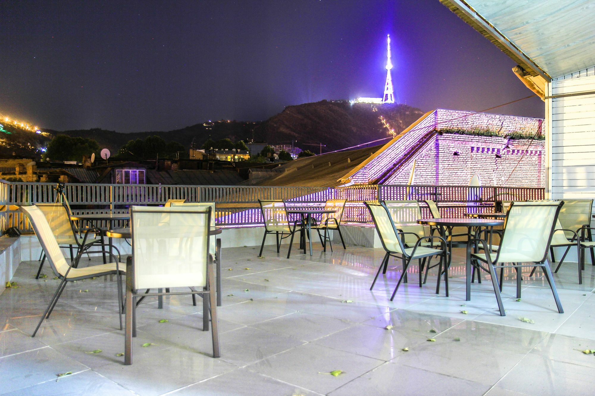New Palace Shardeni Tbilisi Ngoại thất bức ảnh